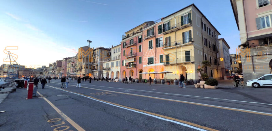 Opportunità Unica Attività nel Cuore del Porto di Imperia – Cessione Quote Ristorante Storico
