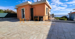 Villa in vendita in Villaggio Iris s.n.c