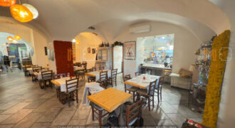 Opportunità Unica Attività nel Cuore del Porto di Imperia – Cessione Quote Ristorante Storico