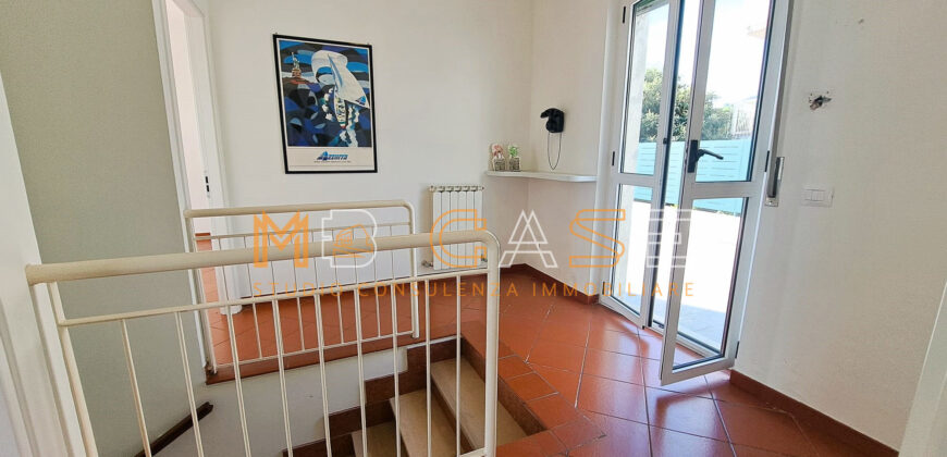 Villa in vendita in Villaggio Iris s.n.c