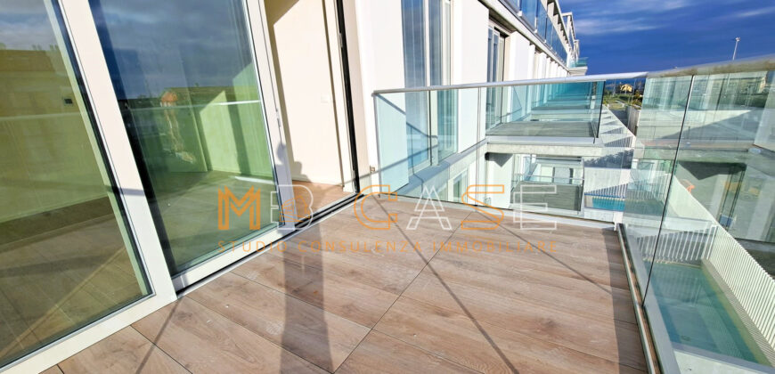 Albenga – Attico di Nuova Generazione a 100 mt dal mare