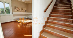 Villa in vendita in Villaggio Iris s.n.c