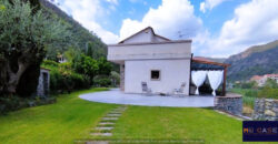 Villa in vendita in via Neva s.n.c