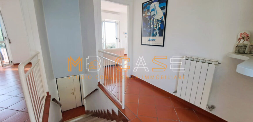 Villa in vendita in Villaggio Iris s.n.c