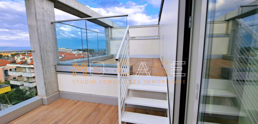 Albenga – Attico di Nuova Generazione a 100 mt dal mare