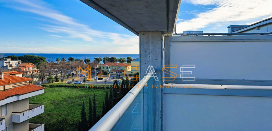 Albenga – Attico di Nuova Generazione a 100 mt dal mare