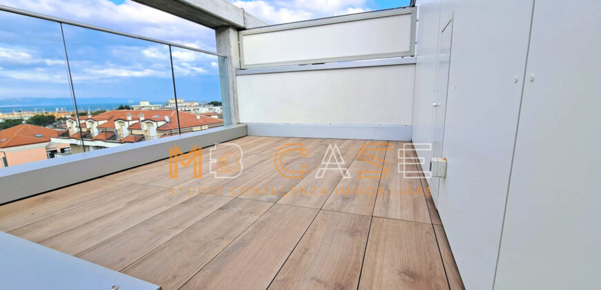 Albenga – Attico di Nuova Generazione a 100 mt dal mare