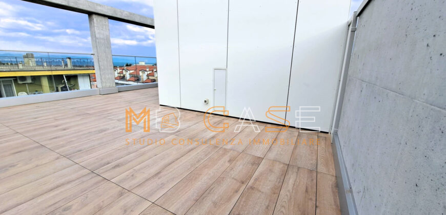 Albenga – Attico di Nuova Generazione a 100 mt dal mare