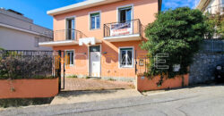 Villa in vendita in Villaggio Iris s.n.c