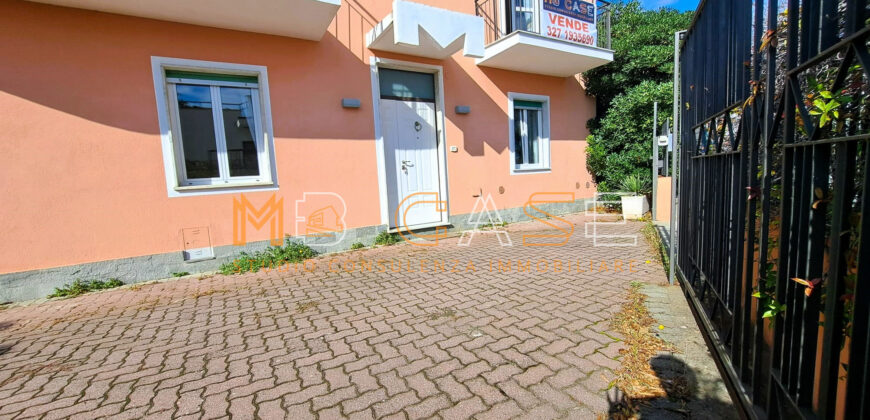 Villa in vendita in Villaggio Iris s.n.c