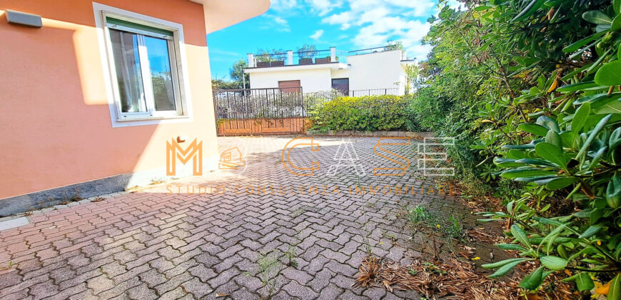 Villa in vendita in Villaggio Iris s.n.c