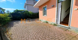 Villa in vendita in Villaggio Iris s.n.c
