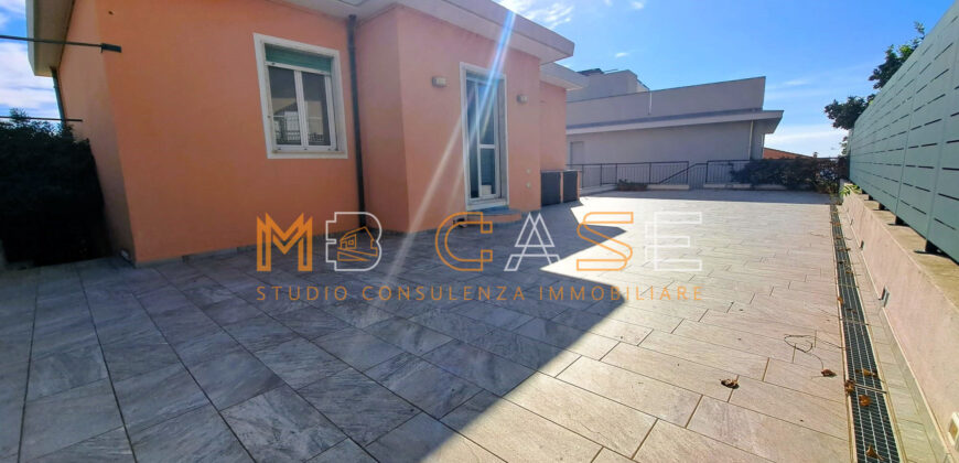 Villa in vendita in Villaggio Iris s.n.c