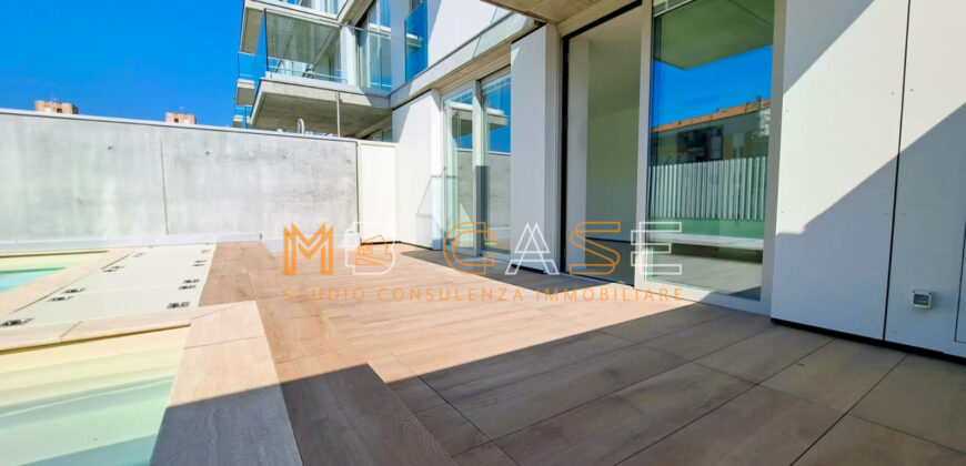PRESTIGIOSO TRILOCALE DUPLEX NUOVO con PISCINA