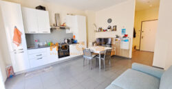 SPLENDIDO BILOCALE RISTRUTTURATO ed ARREDATO 50mt MARE