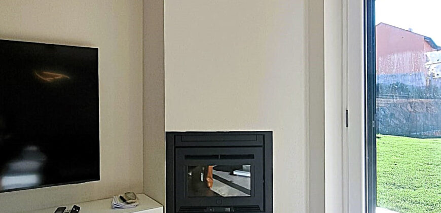 1VILLA A SCHIERA CON GIARDINO NUOVA IN CLASSE A