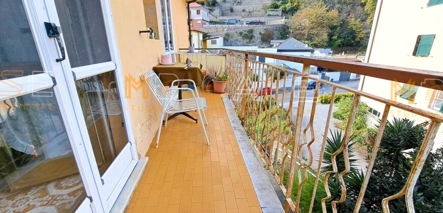 APPARTAMENTO QUADRILOCALE DA RISTRUTTURARE