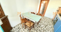 Opportunità Trilocale all’Ultimo Piano in Centro ad Albenga