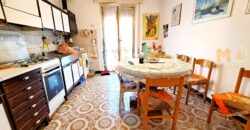 APPARTAMENTO QUADRILOCALE DA RISTRUTTURARE