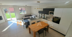 1VILLA A SCHIERA CON GIARDINO NUOVA IN CLASSE A