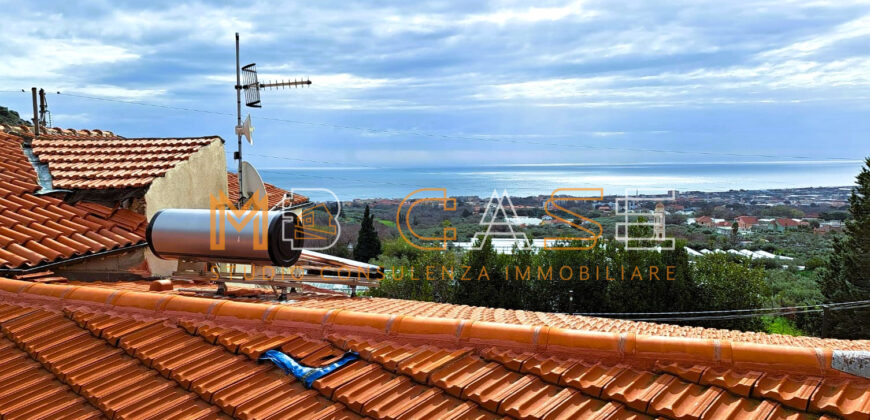 RUSTICO Cielo-Terra RISTRUTTURATO Vista  Monti/Mare
