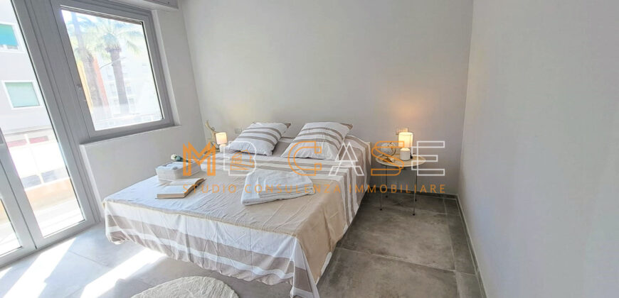 TRILOCALE RISTRUTTURATO 50 MT. MARE