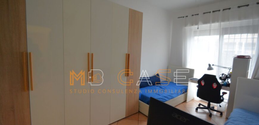 Grazioso TRILOCALE con CORTE PRIVATA150mq – Albenga