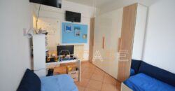Grazioso TRILOCALE con CORTE PRIVATA150mq – Albenga