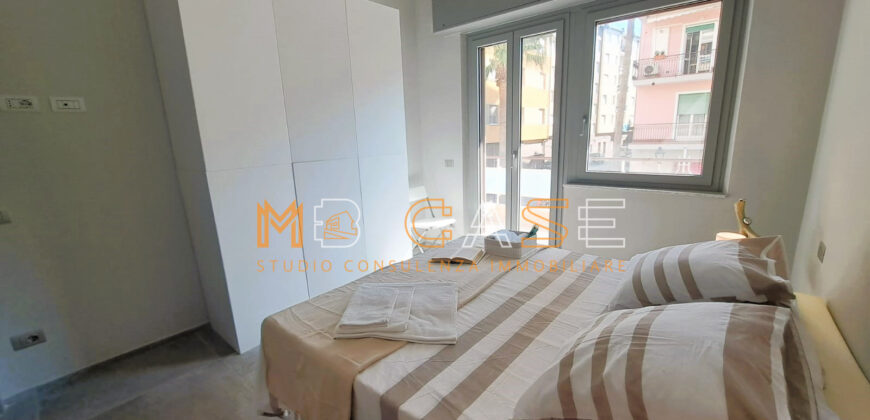 TRILOCALE RISTRUTTURATO 50 MT. MARE