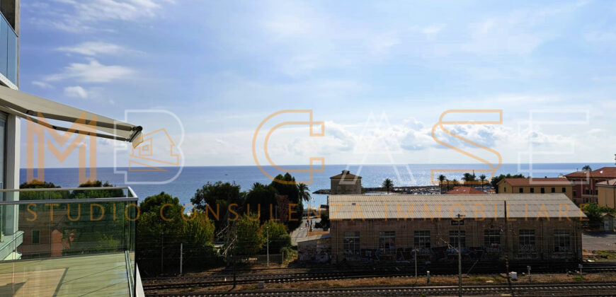 Attico Nuovo Vista Mare – Classe A+++, Terrazzo, Solarium e Box – Albenga