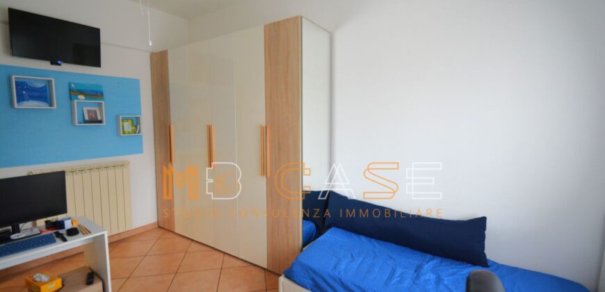 Grazioso TRILOCALE con CORTE PRIVATA150mq – Albenga