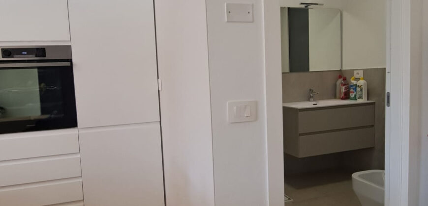 1VILLA A SCHIERA CON GIARDINO NUOVA IN CLASSE A