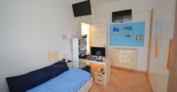 Grazioso TRILOCALE con CORTE PRIVATA150mq – Albenga