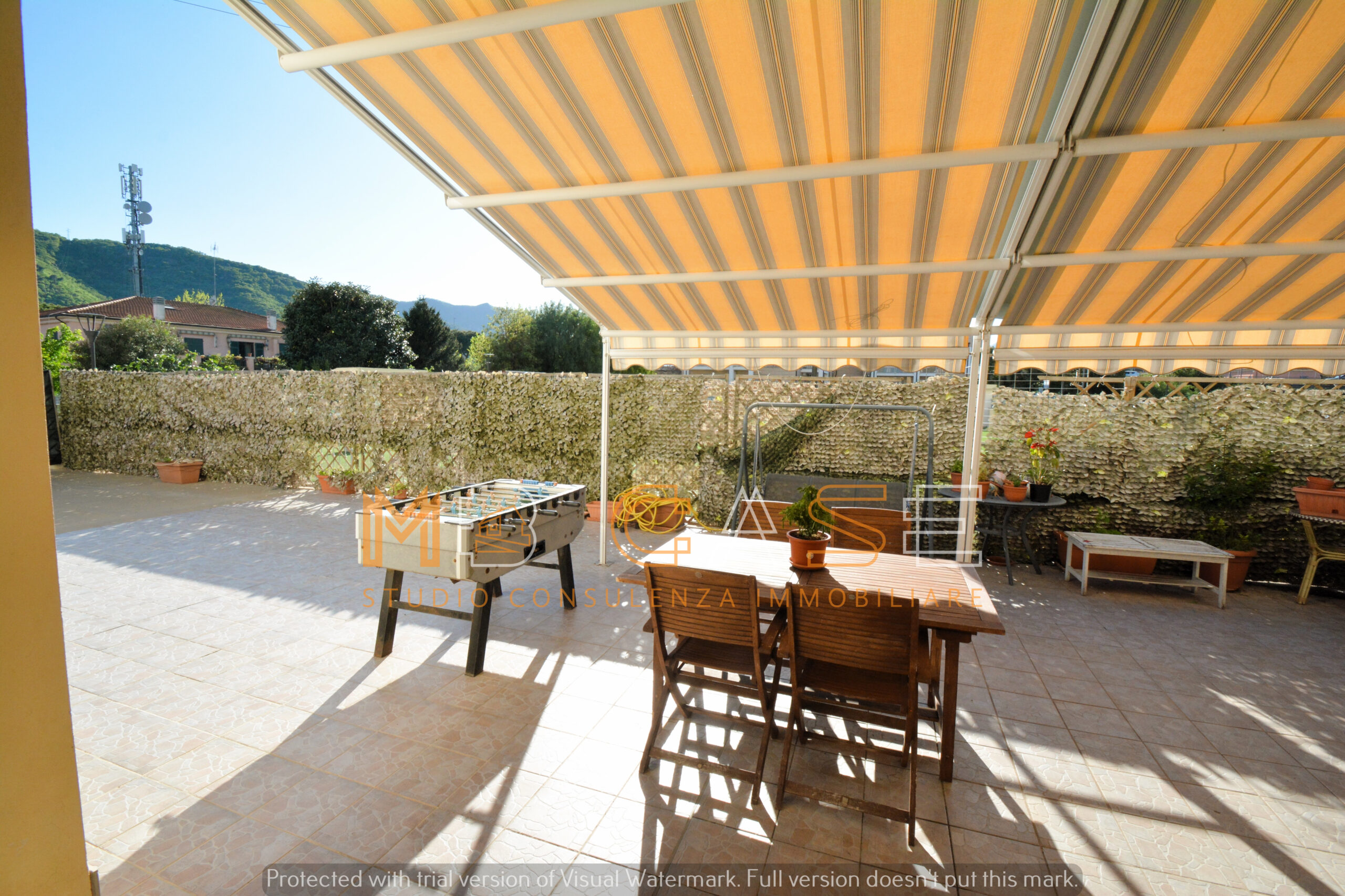 Grazioso TRILOCALE con CORTE PRIVATA150mq – Albenga