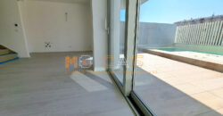 PRESTIGIOSO TRILOCALE DUPLEX NUOVO con PISCINA