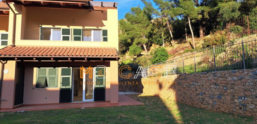 1VILLA A SCHIERA CON GIARDINO NUOVA IN CLASSE A