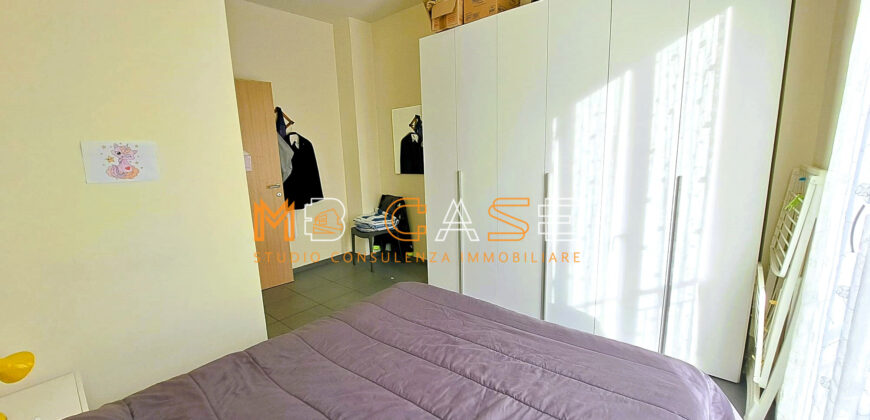SPLENDIDO BILOCALE RISTRUTTURATO ed ARREDATO 50mt MARE