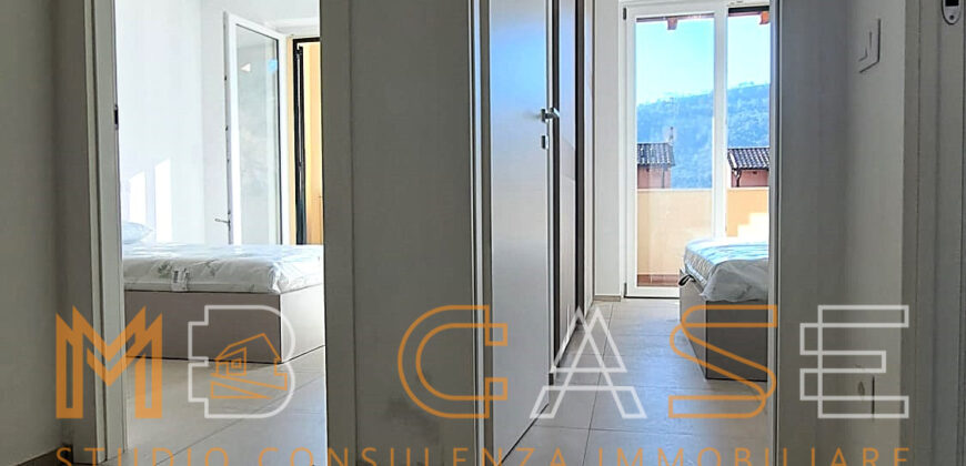 1VILLA A SCHIERA CON GIARDINO NUOVA IN CLASSE A