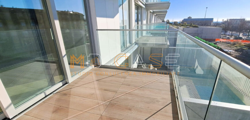 PRESTIGIOSO TRILOCALE DUPLEX NUOVO con PISCINA