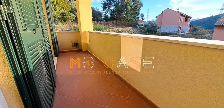 1VILLA A SCHIERA CON GIARDINO NUOVA IN CLASSE A