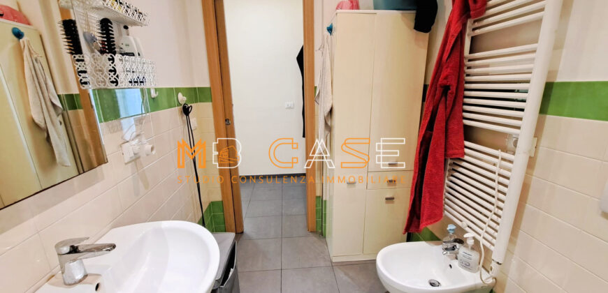 SPLENDIDO BILOCALE RISTRUTTURATO ed ARREDATO 50mt MARE