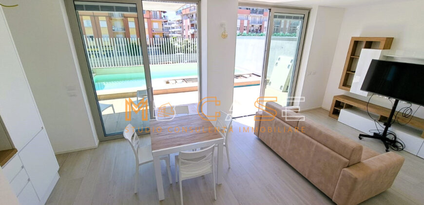 PRESTIGIOSO TRILOCALE DUPLEX NUOVO ARREDATO con PISCINA