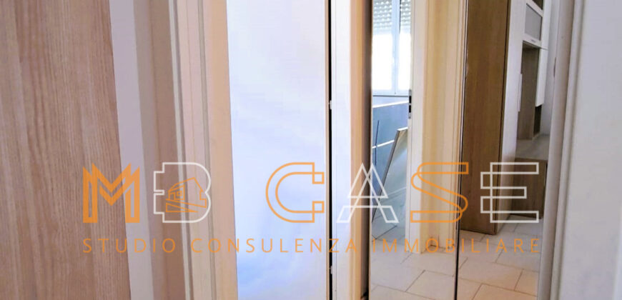 PLURILOCALE con DOPPI Servizi, Terrazza Visa Mare e Ampio BOX- 600 Mt. Mare