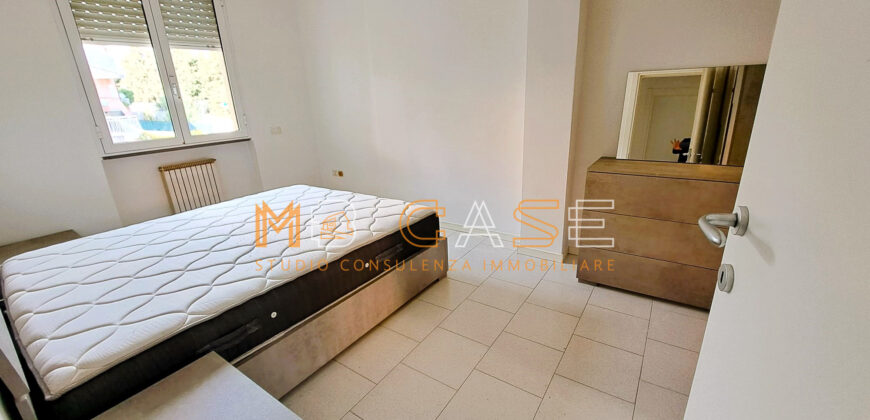 PLURILOCALE con DOPPI Servizi, Terrazza Visa Mare e Ampio BOX- 600 Mt. Mare
