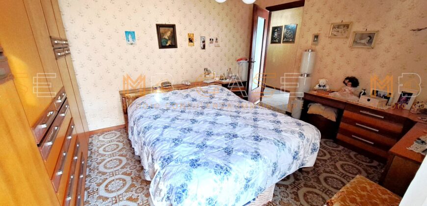 APPARTAMENTO QUADRILOCALE DA RISTRUTTURARE