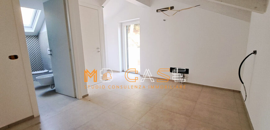 1VILLA A SCHIERA CON GIARDINO NUOVA IN CLASSE A