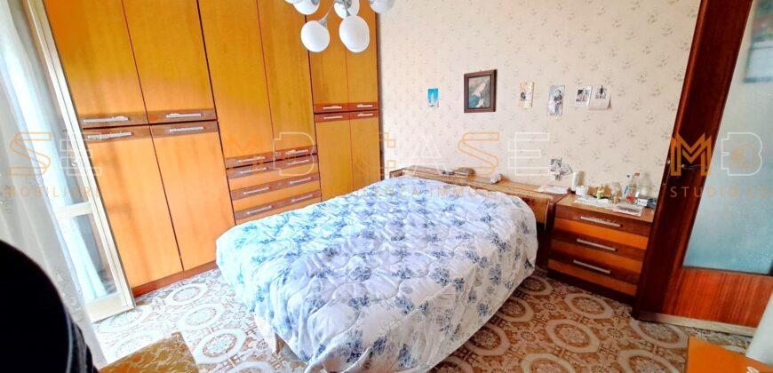 APPARTAMENTO QUADRILOCALE DA RISTRUTTURARE