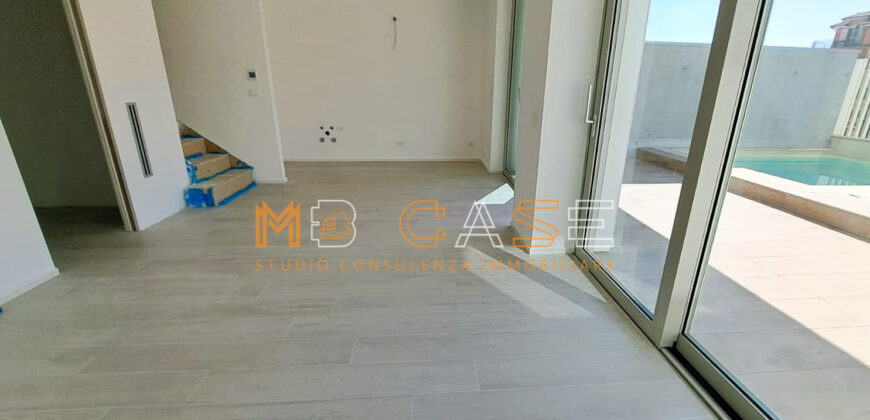 PRESTIGIOSO TRILOCALE DUPLEX NUOVO con PISCINA