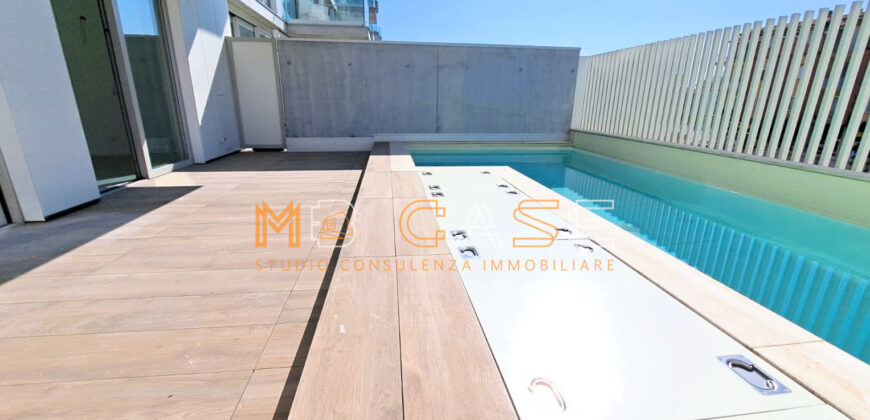 PRESTIGIOSO TRILOCALE DUPLEX NUOVO con PISCINA