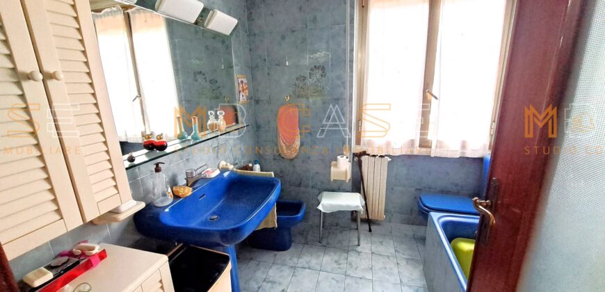 APPARTAMENTO QUADRILOCALE DA RISTRUTTURARE